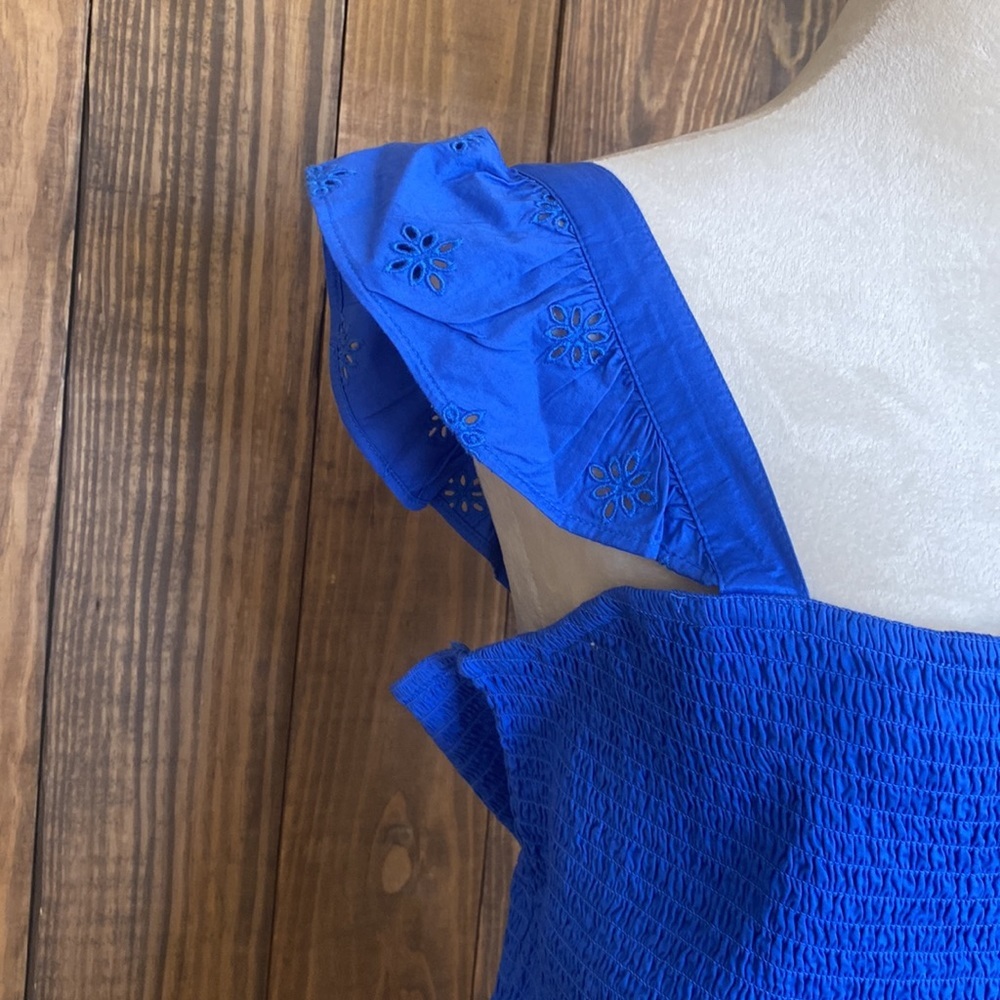 Fitted Ruffle-Trim Smocked Cropped Top for Women - Picture 5 of 8